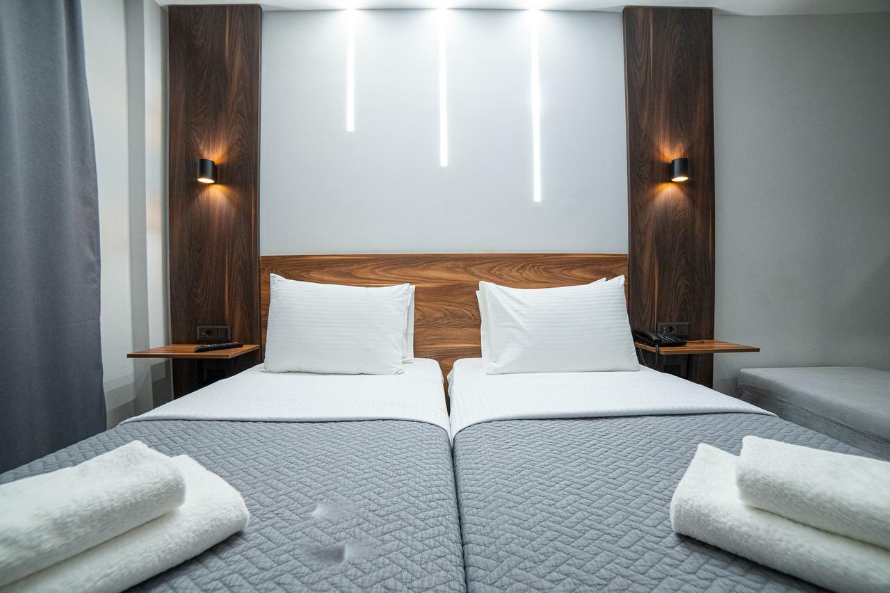 Argo Hotel 피레아스 외부 사진